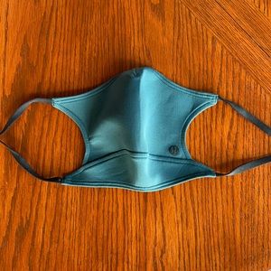 Lululemon Face Mask